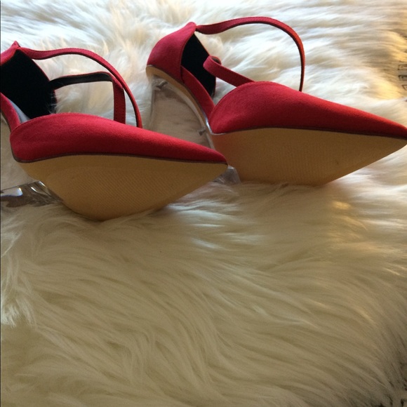 Liliana Athan 2 Pointy Toe Clear Wedges - Picture 8 of 8